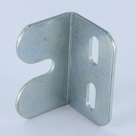 1 x Equerre réglable 26X26X40 3 Trous Acier zingué
