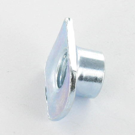 1 x Ecrou à souder INCURVE M10 Acier zingué