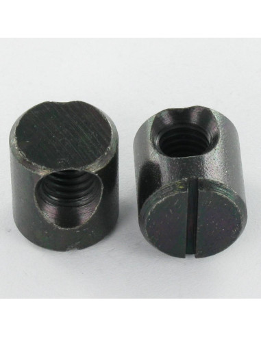 1 x Plot fendu 15X17 M8 DECENTRE Acier zingué noir