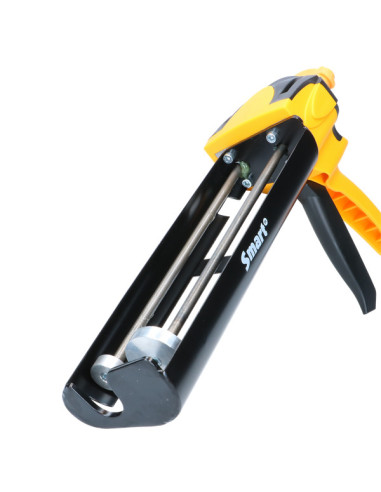 1 x Pistolet pour cartouche 585 ML